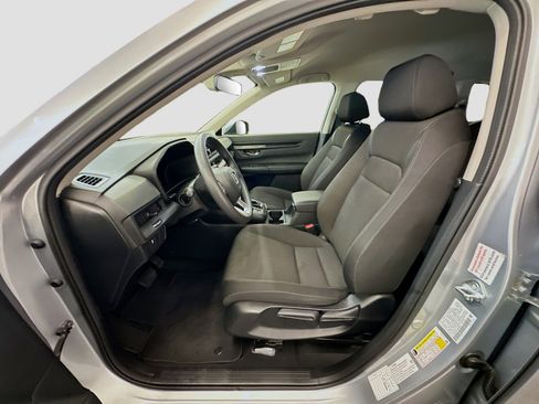 Used 2025 Honda CR-V LX image 13