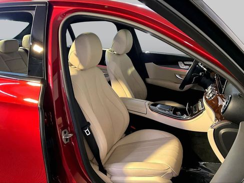 Certified 2023 Mercedes-Benz E 350 4MATIC Sedan image 8