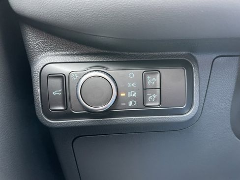 New 2026 Ford Explorer Active image 50