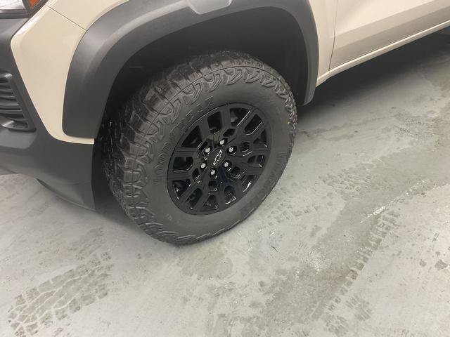 New 2026 Chevrolet Colorado Trail Boss AWD/4WD image 4