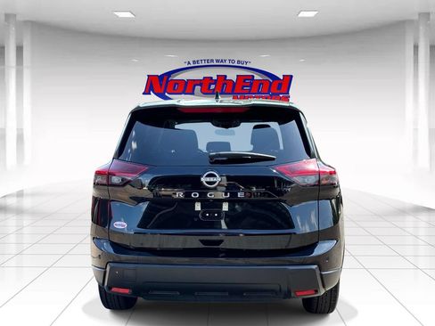 Used 2024 Nissan Rogue S FWD image 6
