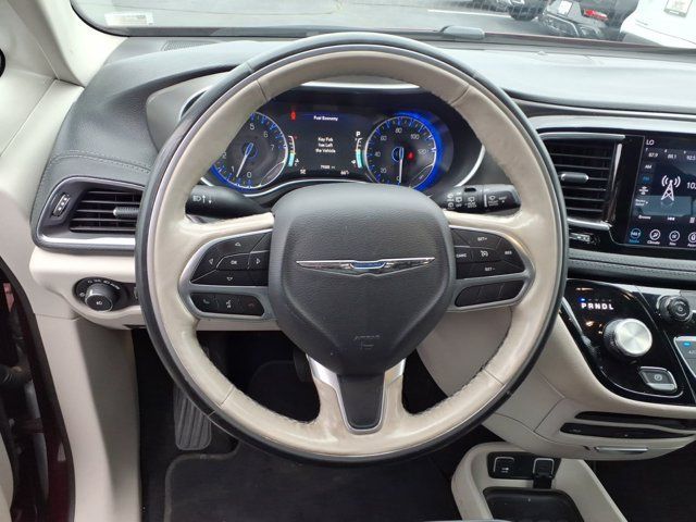 Used 2019 Chrysler Pacifica Limited FWD image 7