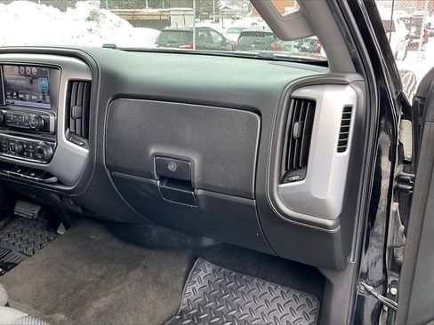 Used 2018 GMC Sierra 1500 SLE w/ SLE Value Package image 14