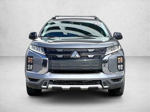 Used 2022 Mitsubishi Outlander Sport LE image 3