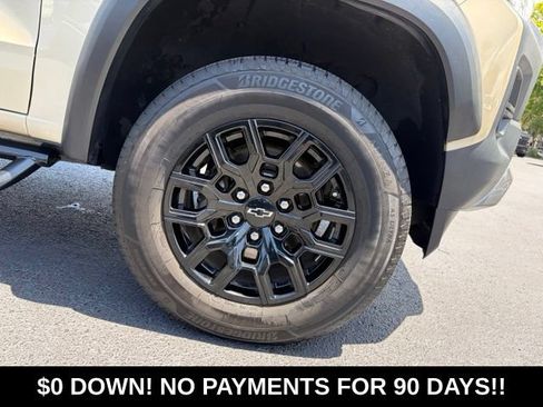 Used 2023 Chevrolet Colorado Trail Boss AWD/4WD image 8