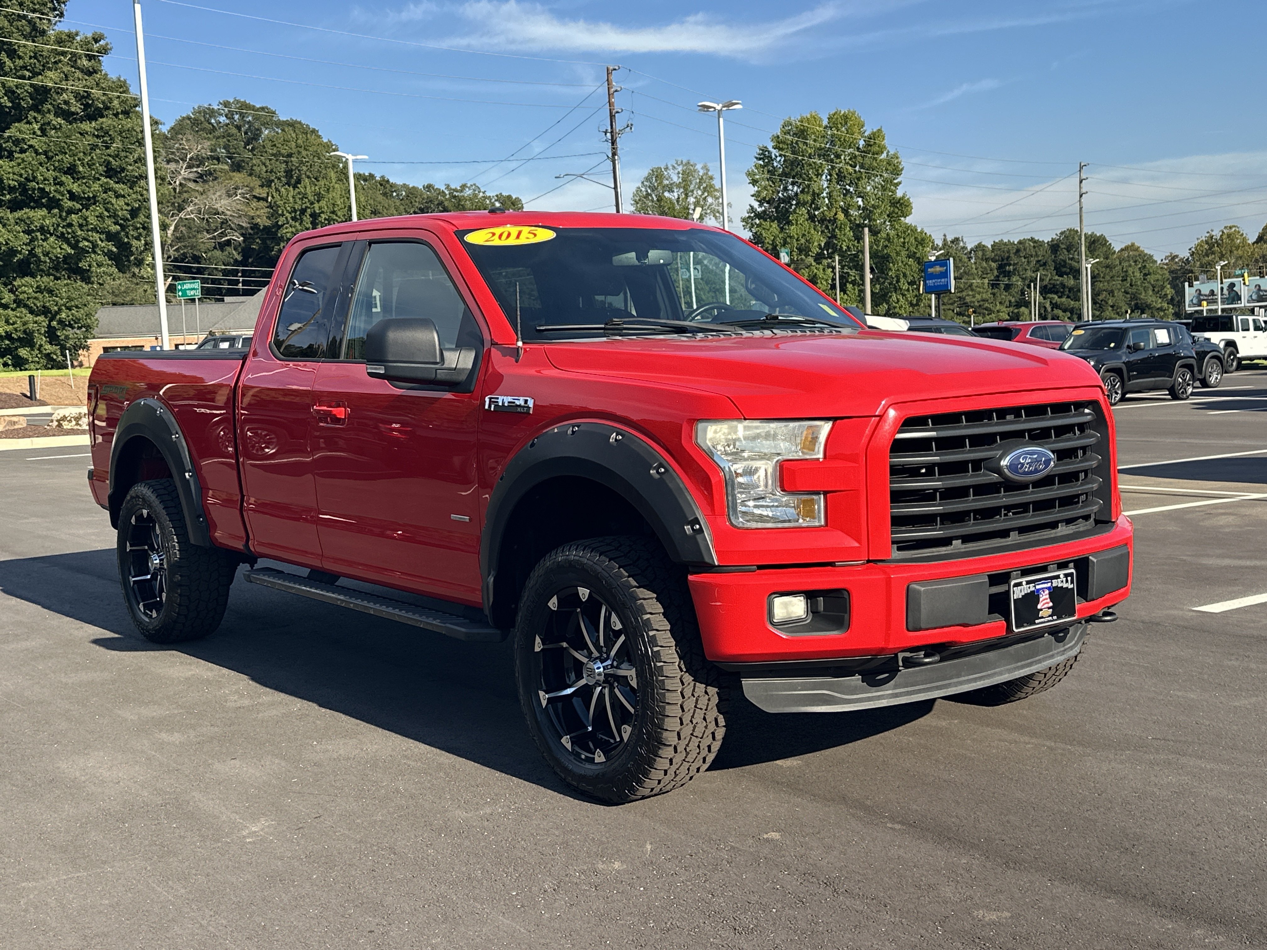 Used 2015 Ford F150 XLT w/ Equipment Group 302A Luxury AWD/4WD image 2