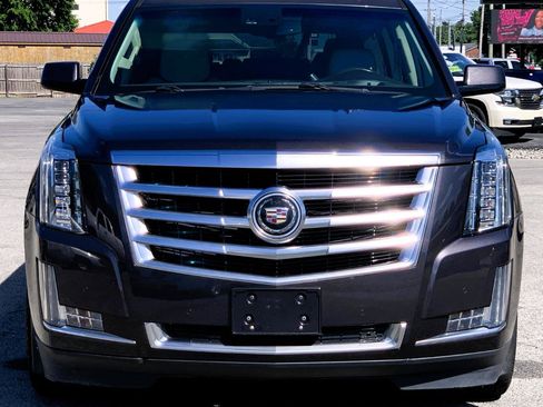 Used 2015 Cadillac Escalade ESV Premium AWD/4WD image 8