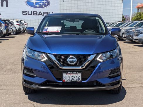 Used 2020 Nissan Rogue Sport S image 2