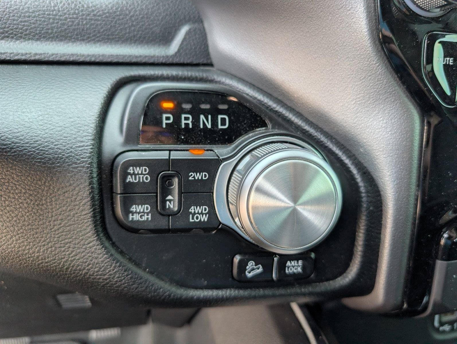 Used 2020 RAM 1500 Laramie w/ Sport Appearance Package AWD/4WD image 24