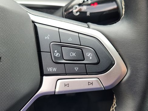 Certified 2025 Volkswagen Tiguan S AWD/4WD image 22