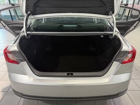 Used 2025 Toyota Camry LE FWD image 10