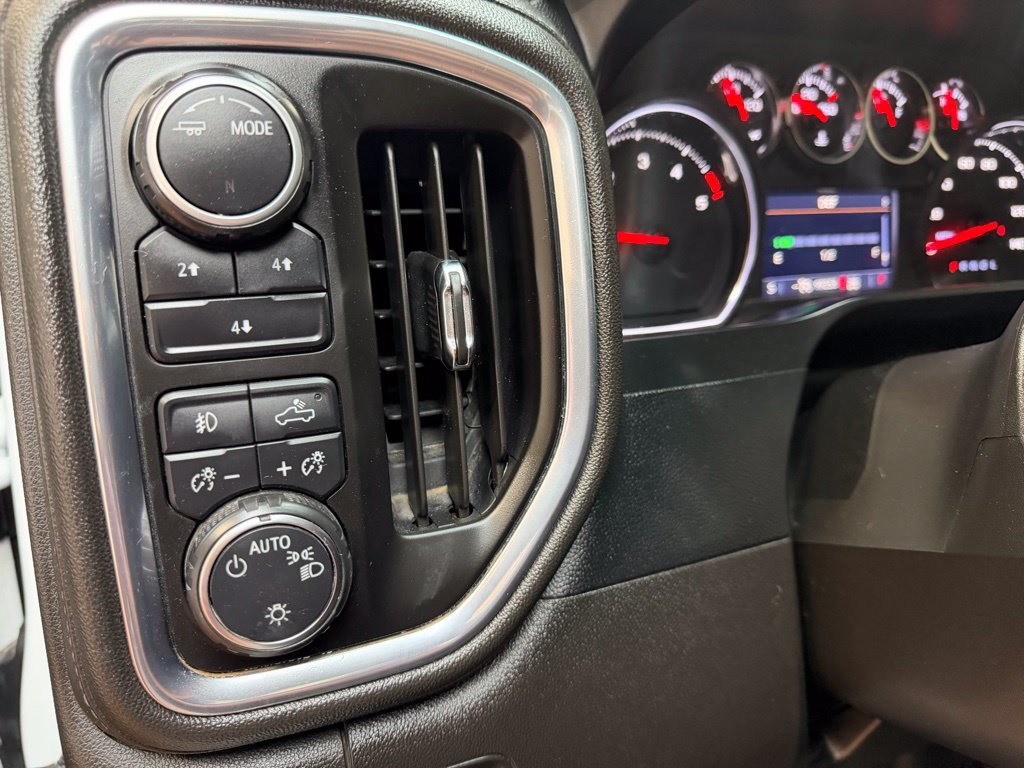 Used 2022 Chevrolet Silverado 2500 LT w/ Convenience Package AWD/4WD image 20