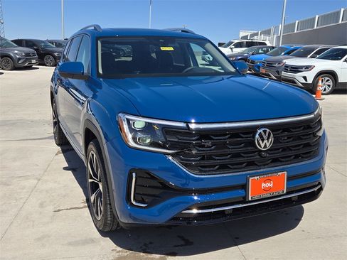 New 2025 Volkswagen Atlas SEL Premium R-Line image 2