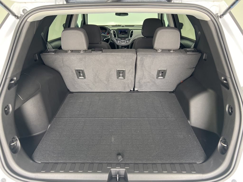 Used 2023 Chevrolet Equinox LS w/ LS Convenience Package FWD image 23