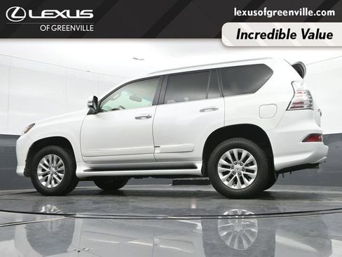 Used 2018 Lexus GX 460 Premium w/ Premium Package AWD/4WD image 40