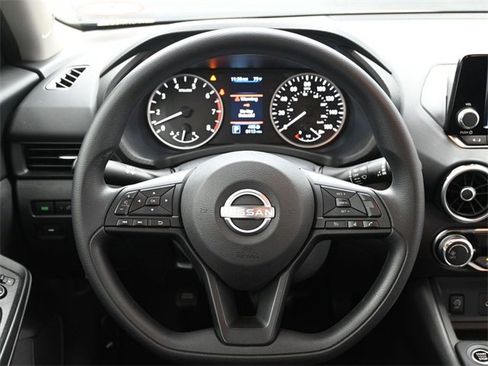 Used 2025 Nissan Sentra S image 26