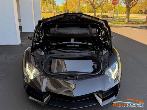 Used 2016 Lamborghini Aventador LP 700-4 image 42