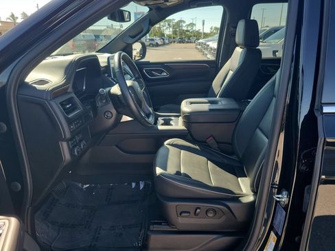 Used 2023 Chevrolet Tahoe Premier AWD/4WD image 21
