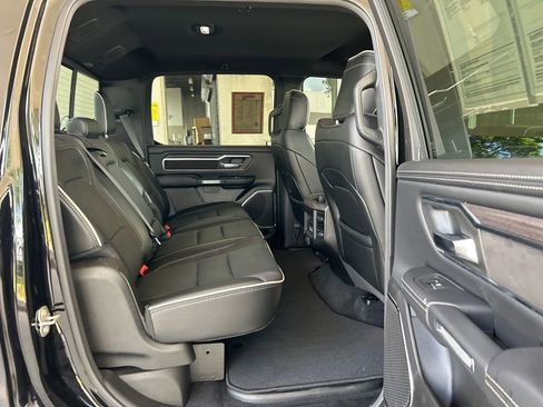Used 2025 RAM 1500 Laramie w/ Sport Appearance Package AWD/4WD image 31