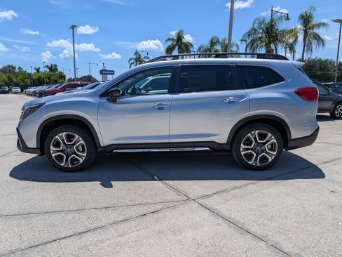 Used 2026 Subaru Ascent Touring AWD/4WD image 7