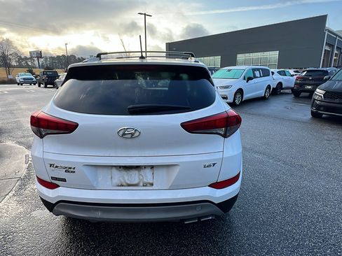 Used 2017 Hyundai Tucson Eco image 9