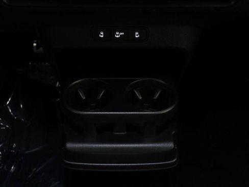 New 2025 Volkswagen ID. Buzz Pro S image 15