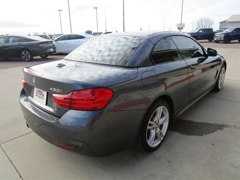 Used 2017 BMW 430i xDrive Convertible image 7