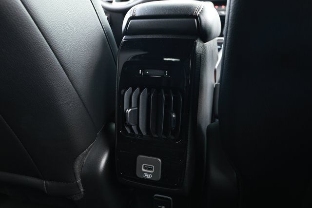 New 2026 Jeep Compass Latitude AWD/4WD image 31