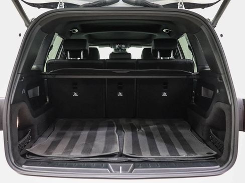 Used 2022 Mercedes-Benz GLB 250 4MATIC image 27