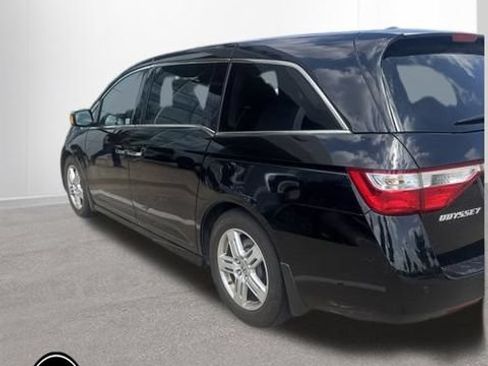 Used 2013 Honda Odyssey Touring image 6