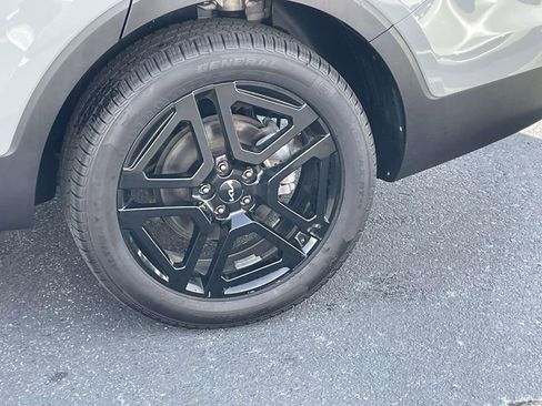 Used 2023 Kia Telluride SX X-Line image 27