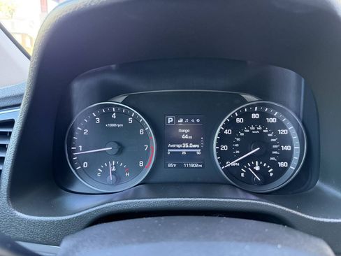 Used 2018 Hyundai Elantra Value Edition FWD image 18