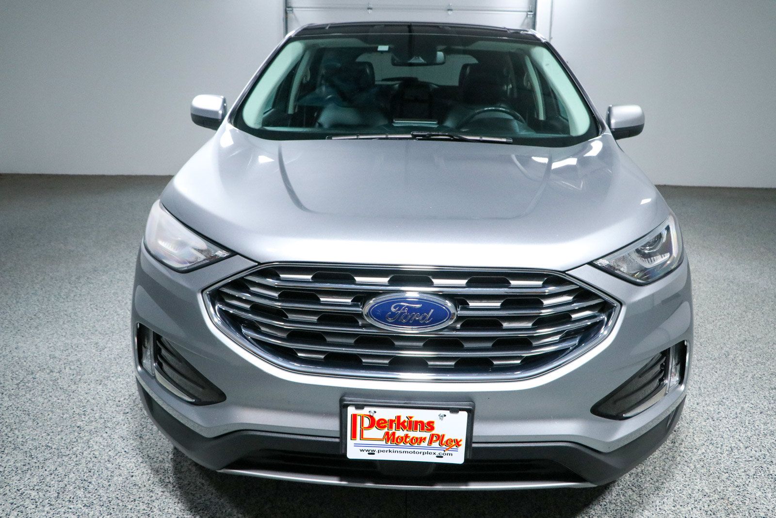 Used 2021 Ford Edge SEL w/ Convenience Package FWD image 4