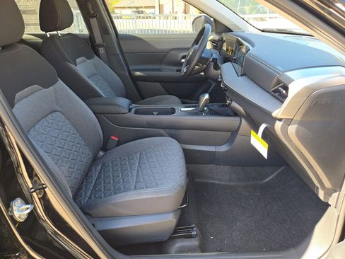 New 2026 Nissan Kicks SV image 20