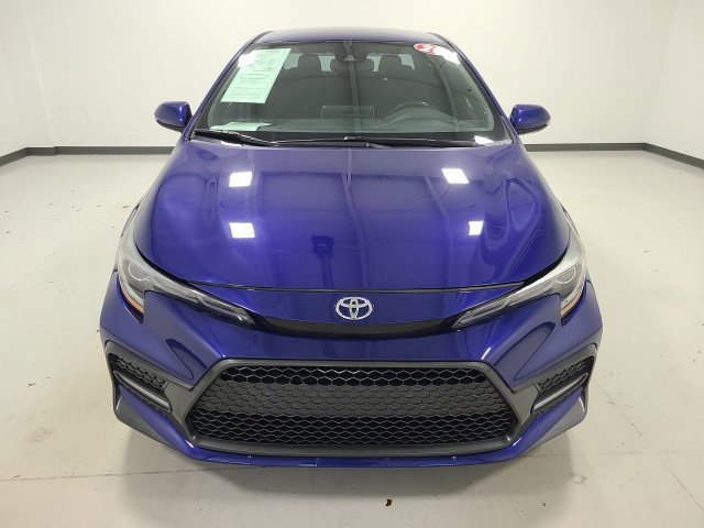 Used 2020 Toyota Corolla SE FWD image 2