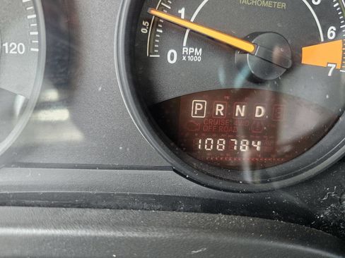 Used 2016 Jeep Patriot High Altitude AWD/4WD image 9
