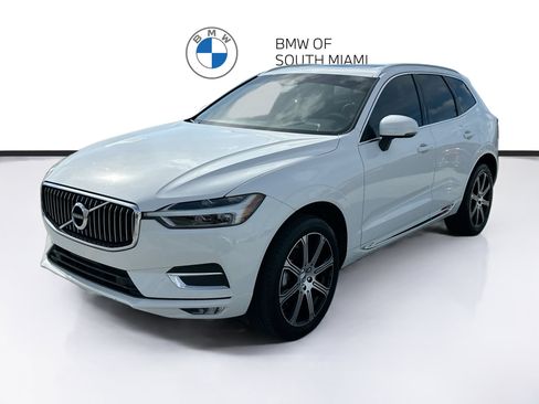 Used 2021 Volvo XC60 T5 Inscription w/ Protection Package Premier FWD image 3