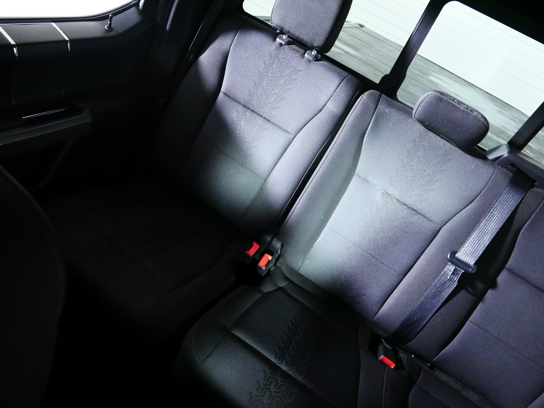 Used 2018 Ford F150 4x4 SuperCrew image 12