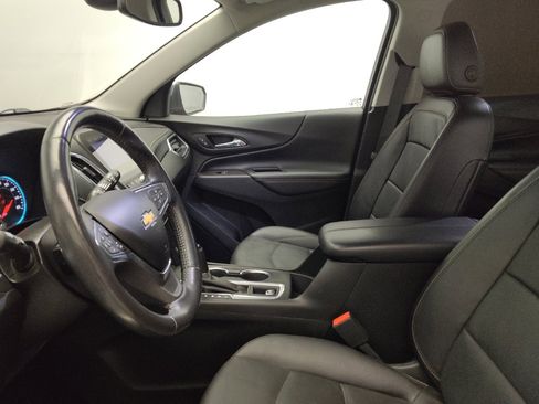 Used 2021 Chevrolet Equinox Premier FWD image 17