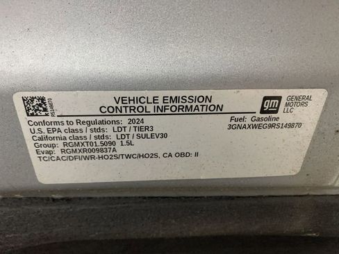 Used 2024 Chevrolet Equinox RS AWD/4WD image 18