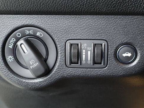 Used 2019 Dodge Challenger R/T Scat Pack w/ Shaker Package image 30