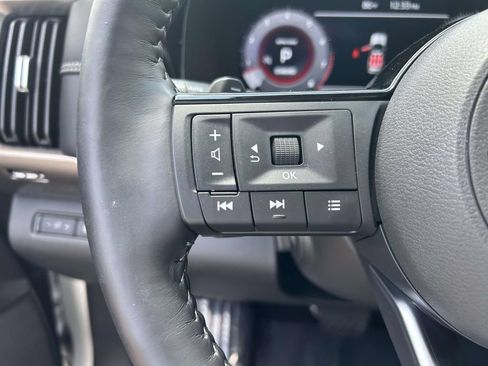 Used 2024 Nissan Pathfinder Platinum w/ Cargo Package FWD image 22