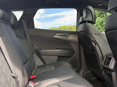 Used 2023 Kia Sportage X-Line w/ X-Line Premium Package AWD/4WD image 10