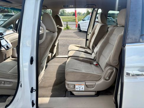 Used 2016 Honda Odyssey EX image 18