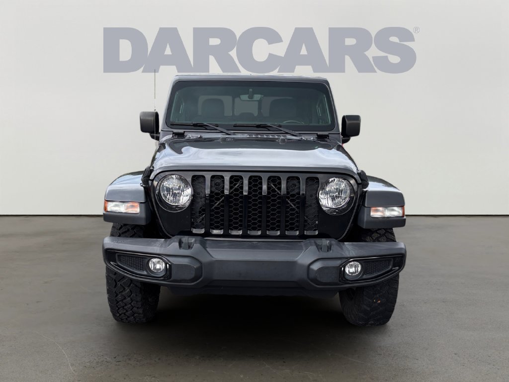 Used 2021 Jeep Gladiator Sport AWD/4WD image 2