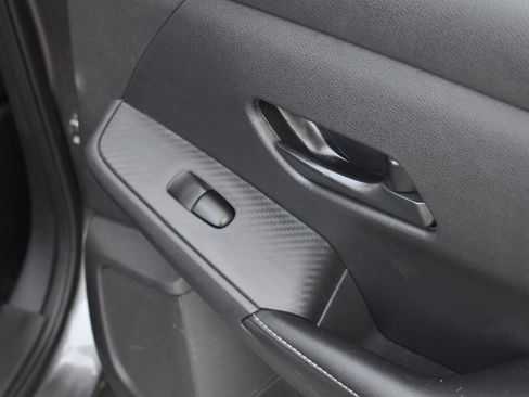 Used 2025 Nissan Sentra S FWD image 47
