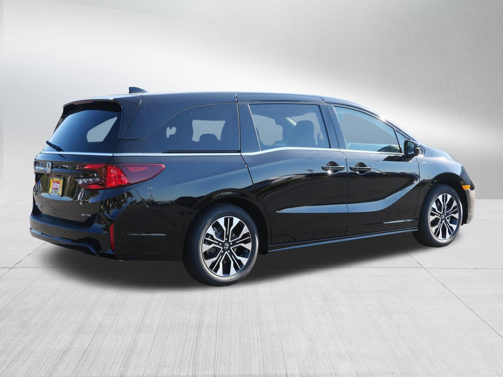 New 2027 Honda Odyssey Elite image 7