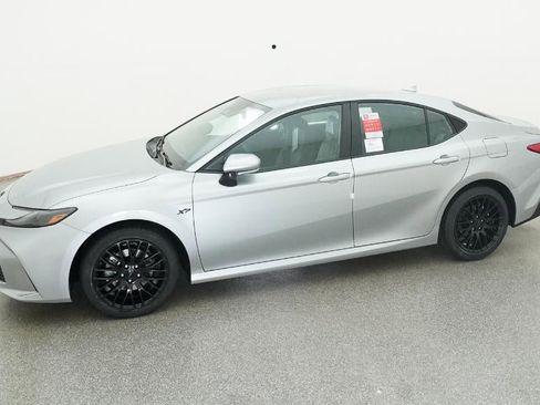 New 2026 Toyota Camry LE image 2