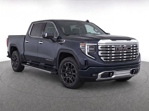 Used 2023 GMC Sierra 1500 Denali AWD/4WD image 2