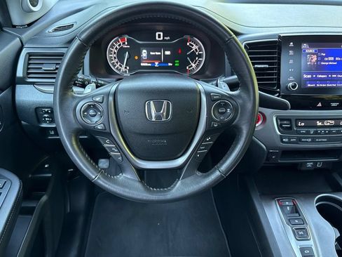 Certified 2023 Honda Ridgeline RTL image 11